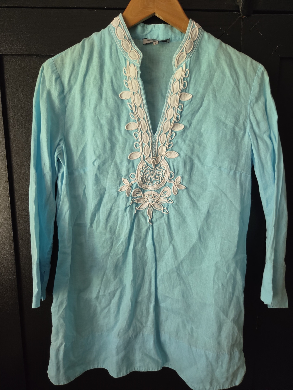Women's Anne Klein Light Blue Embroidered Tunic Top ~ Size Small